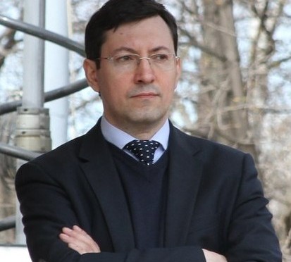 Биография