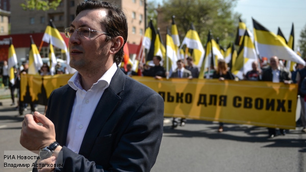 Адвокаты Белова связали его арест с «Русским маршем»